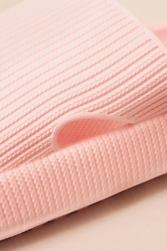 Cloud Slippers - Pink